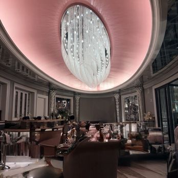 Camellias - Champagne Bars Near Me - Charleston, South Carolina