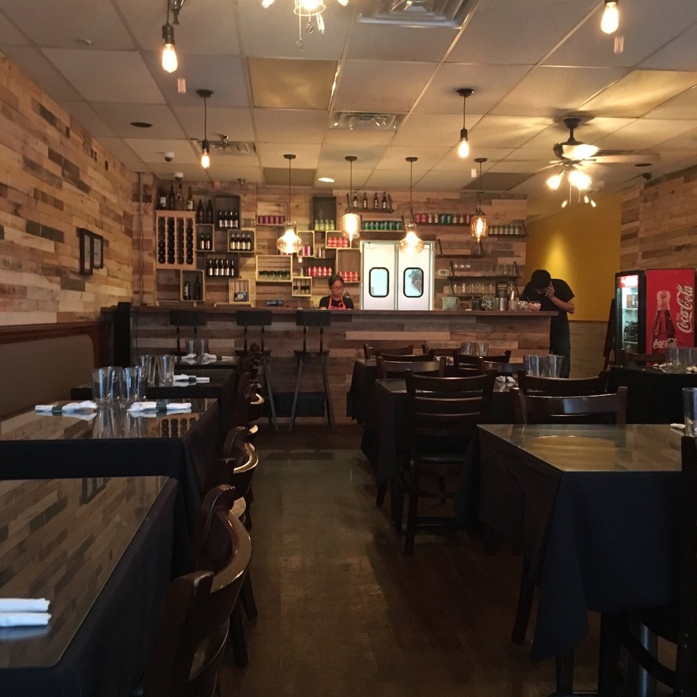 Siam Table - View of the main area. - Thai Near Me - Ankeny, Iowa Siam Table - View of the main area. - Thai Near Me - Ankeny, Iowa