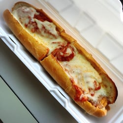 III Illiano's Pizza - Chicken Parm!