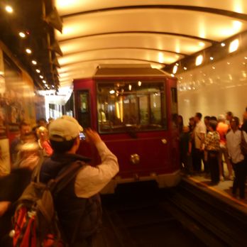 山頂纜車 - Public Transportation Near Me - Hong Kong, HK