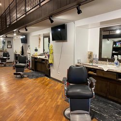 Kiel's Barber Shop - Kiel's Barber Shop
