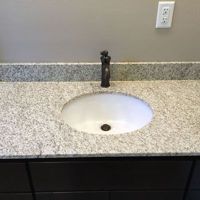 Revere Plumbing & Drain Logo