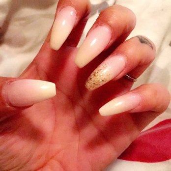 Nails U Love - Nails u love never let me down! These set was over 2 weeks and they still in tack. Going back on Saturday - Skin Care Near Me - Long Beach, California