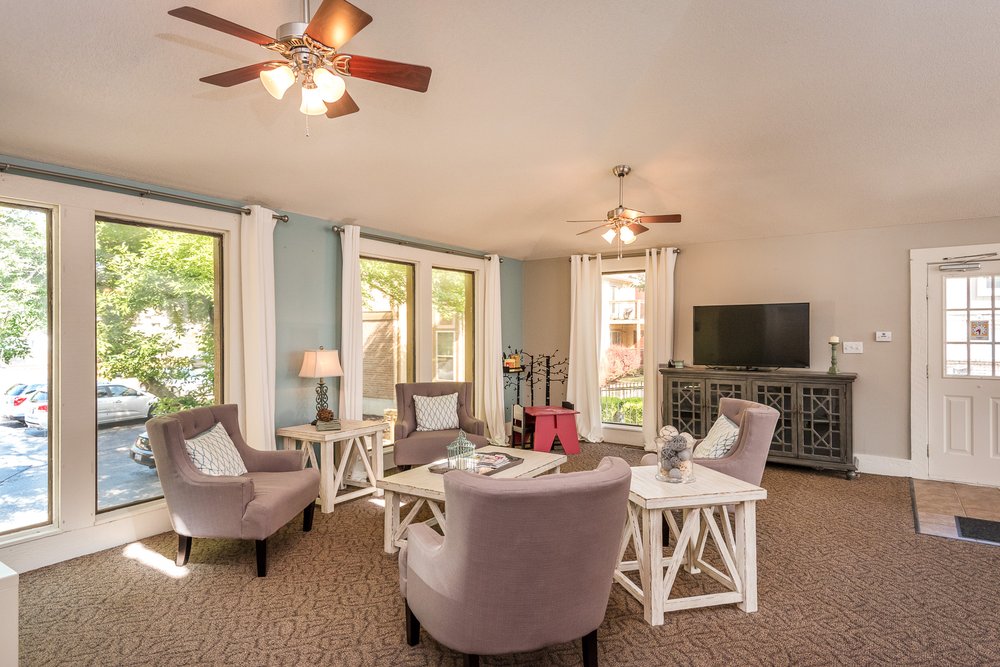 WILLOW CROSSING APARTMENTS AND TOWNHOMES Updated September 2024 21