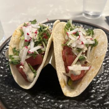 CO - Garlic Sesame Tuna Tacos - Vietnamese Near Me - Charleston, South Carolina