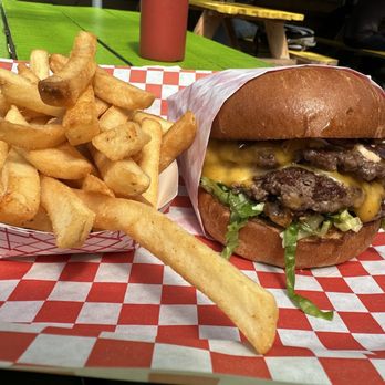 Sideshow Kitchen - Sideshow Burger - Burgers Near Me - Oakland, California Sideshow Kitchen - Sideshow Burger - Burgers Near Me - Oakland, California
