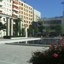 Place du Docteur Goujon