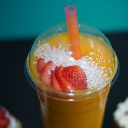 Fiesta Shisha Lounge - Mango shake