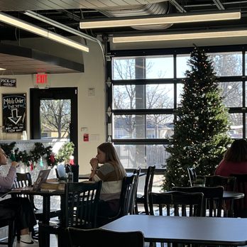 1330 Coffee - people sitting at tables in a coffee shop - Coffee & Tea Near Me - Canyon, Texas