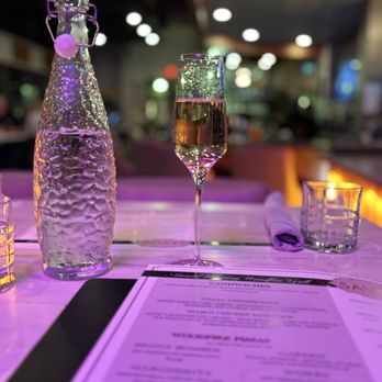 Savor Restaurant - Prosecco - Seafood Near Me - Carmel, Indiana Savor Restaurant - Prosecco - Seafood Near Me - Carmel, Indiana