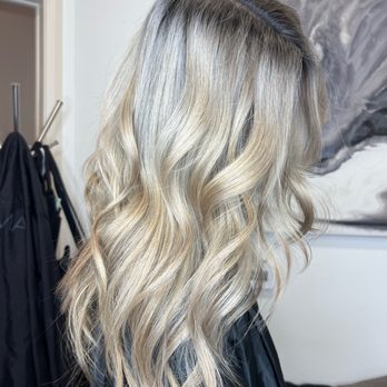 Aisha Kay Studio - After hair transformation - Hair Stylists Near Me - Glendale, California Aisha Kay Studio - After hair transformation - Hair Stylists Near Me - Glendale, California