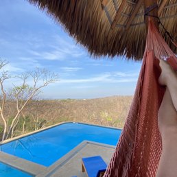 Afternoon chill by the pool. Afternoon chill by the pool.