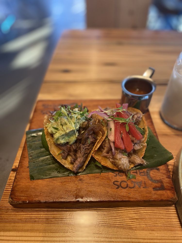 5 Tacos & Beer