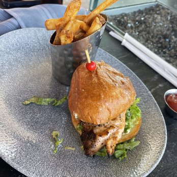 Lamplight Lounge - New American Near Me - Anaheim, California