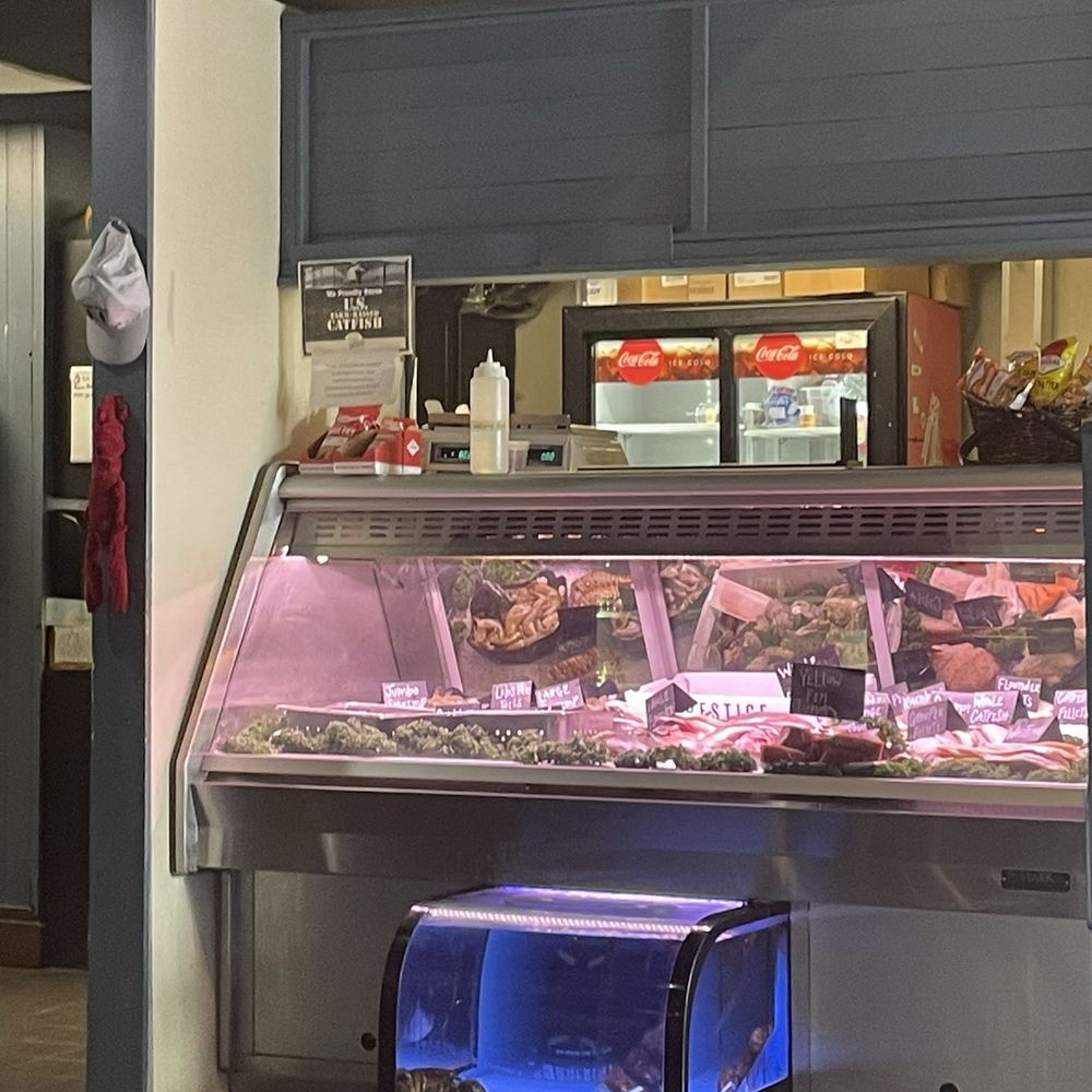 The Fish Market Restaurant - Fresh fish tank - Seafood Near Me - Hoover, Alabama The Fish Market Restaurant - Fresh fish tank - Seafood Near Me - Hoover, Alabama