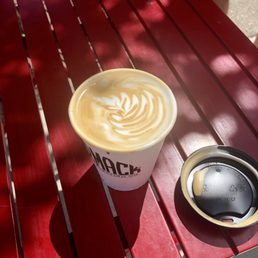 Vanilla Latte Outside
