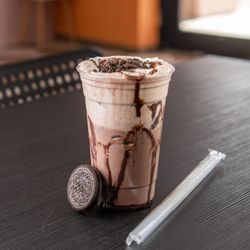 Boba Locas - Oreo triple chocolate