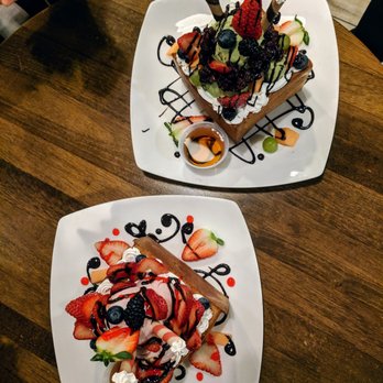 Cafe LaTTea - Matcha and strawberry toast - Cafes Near Me - Cupertino, California
