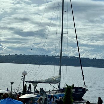 The Fisherman's Restaurant - Seafood Near Me - Seattle, Washington