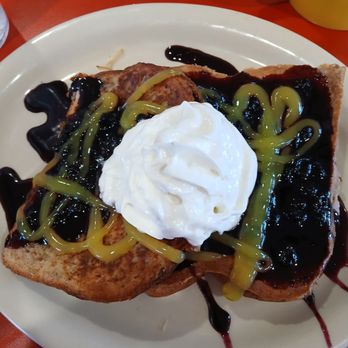 Sunnyside Diner - Britton & Macarthur - Lemon blueberry French toast - Diners Near Me - Oklahoma City, Oklahoma Sunnyside Diner - Britton & Macarthur - Lemon blueberry French toast - Diners Near Me - Oklahoma City, Oklahoma
