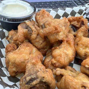 Mid Town Grill - Hand dipped fried mushrooms, to order. - Seafood Near Me - Myrtle Creek, Oregon Mid Town Grill - Hand dipped fried mushrooms, to order. - Seafood Near Me - Myrtle Creek, Oregon