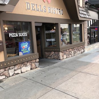 Dells Bistro - Store front - Breakfast & Brunch Near Me - Wisconsin Dells, Wisconsin
