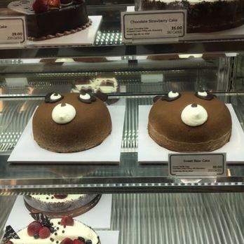 Paris Baguette - Asst cakes - Desserts Near Me - Mesa, Arizona Paris Baguette - Asst cakes - Desserts Near Me - Mesa, Arizona