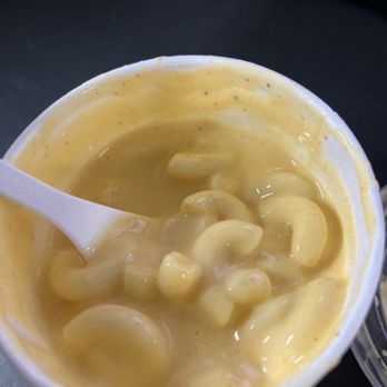 Dave's Hot Chicken - Look at this good scoop, please get the Mac and cheese at your own risk 0 stars - Chicken Shop Near Me - Dublin, California Dave's Hot Chicken - Look at this good scoop, please get the Mac and cheese at your own risk 0 stars - Chicken Shop Near Me - Dublin, California