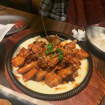 Country Coco - chicken with tteokbokki and added fondue ($2 extra) - Korean Near Me - Edmonton, Alberta Country Coco - chicken with tteokbokki and added fondue ($2 extra) - Korean Near Me - Edmonton, Alberta