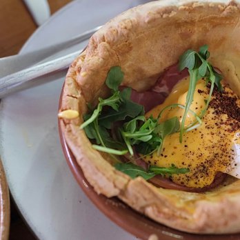 Manuela - Popover Benedict, Sweetheart Ham, Poached Egg, Hollandaise, Greens - New American Near Me - Los Angeles, California