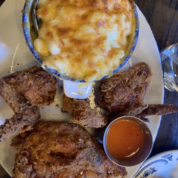 Chef Art Smith's Reunion - Chef Art's Famous Fried Chicken - American Near Me - Chicago, Illinois