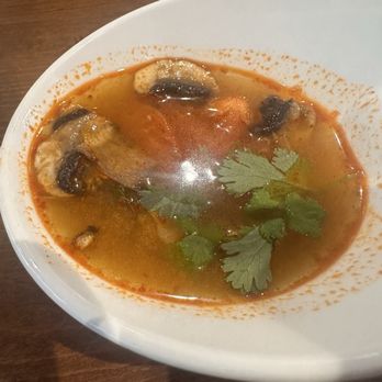 Chang Yai Thai Noodle & Cafe - Tom Yum Soup - Thai Near Me - Pasadena, Texas