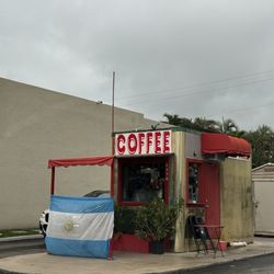 Coffee Box - Small little coffee shop