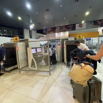 Aeropuerto Internacional de Ezeiza - Airports Near Me - Buenos Aires, C Aeropuerto Internacional de Ezeiza - Airports Near Me - Buenos Aires, C