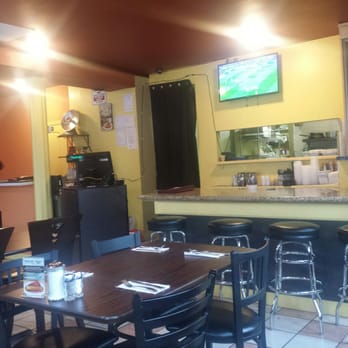 La Cabaña - Cozy place but comfortable and pretty! - Honduran Near Me - Seattle, Washington