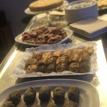 Ll Aperitivo Bar - our Tapas - Vermouth Bars Near Me - Barcelona, B Ll Aperitivo Bar - our Tapas - Vermouth Bars Near Me - Barcelona, B