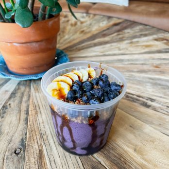 Cafe Kindness - a smoothie with blueberries and bananas - Juice Bars & Smoothies Near Me - Bowling Green, Kentucky Cafe Kindness - a smoothie with blueberries and bananas - Juice Bars & Smoothies Near Me - Bowling Green, Kentucky