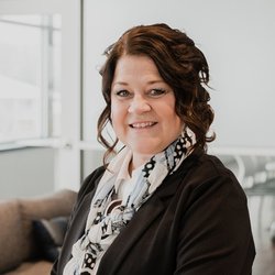 Mark Deering-Re/Max Of Grand Rapids - Renay Deering | Buyers Agent