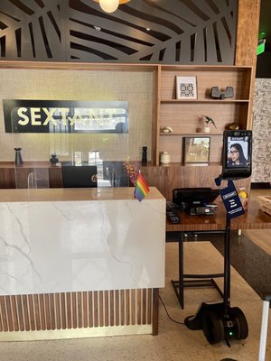 THE LOLA BY SEXTANT - 23 Photos - 1148 S Peters St, New Orleans