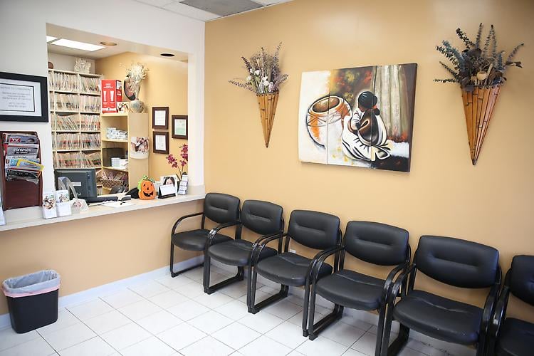 FLORENCE FAMILY DENTAL CENTER Updated September 2024 10 Photos