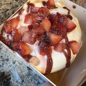 Buke Baking - Desserts Near Me - Getzville, New York