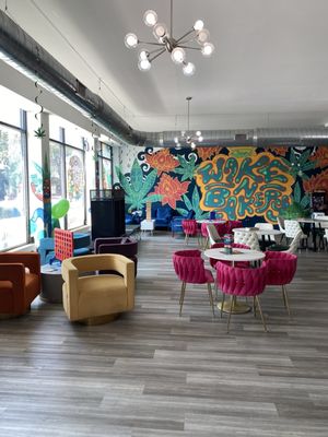 Wake N Bakery Logan Square by null