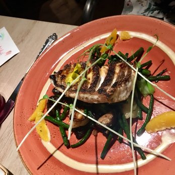 Herringbone Waikiki - Snapper - Seafood Near Me - Honolulu, Hawaii