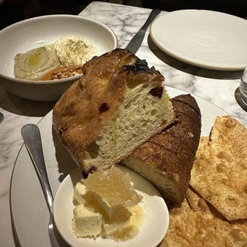 Eldr - Dips with bread service - American Near Me - Seattle, Washington Eldr - Dips with bread service - American Near Me - Seattle, Washington