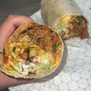 Los Tacos Locos - Fajita burrito with ground beef. Soooo good! - Mexican Near Me - Seaside, Oregon Los Tacos Locos - Fajita burrito with ground beef. Soooo good! - Mexican Near Me - Seaside, Oregon