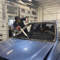 Astro Auto Glass 50 Photos 37 Reviews Windshield Installation Repair 120 Menaul Blvd Nw Albuquerque Nm Phone Number Yelp