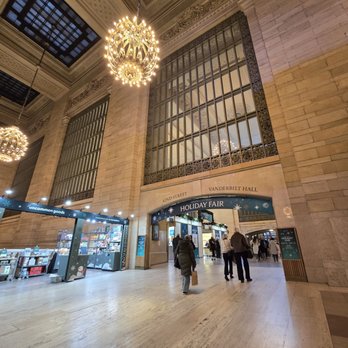 Grand Central Terminal - Grand Central Station - Landmarks & Historical Buildings Near Me - New York, New York Grand Central Terminal - Grand Central Station - Landmarks & Historical Buildings Near Me - New York, New York