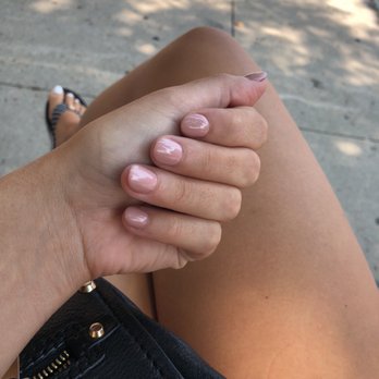 Maxwell Nail Spa - Nail Salons Near Me - Chicago, Illinois