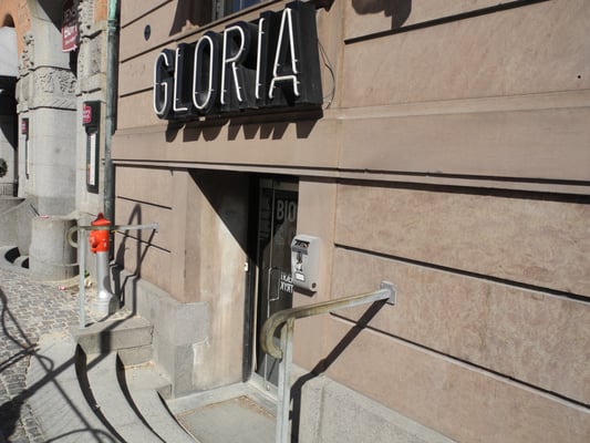 Gloria Biograf by null