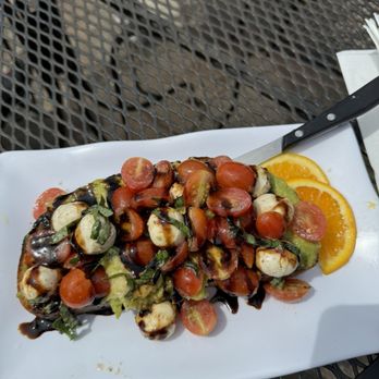 Half Moon Bay Coffee Company - Avacado toast - Coffee & Tea Near Me - Half Moon Bay, California Half Moon Bay Coffee Company - Avacado toast - Coffee & Tea Near Me - Half Moon Bay, California